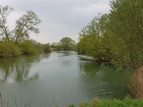 Top 5 Hikes and Walks around Farmoor Reservoir | Komoot