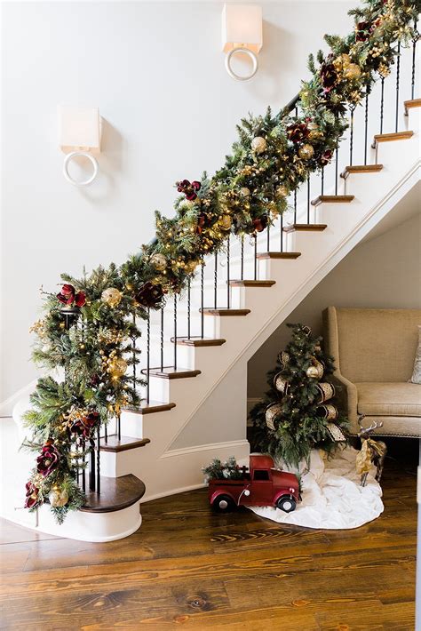 Double the Christmas Garland on a Staircase Banister! | BlueGrayGal ...