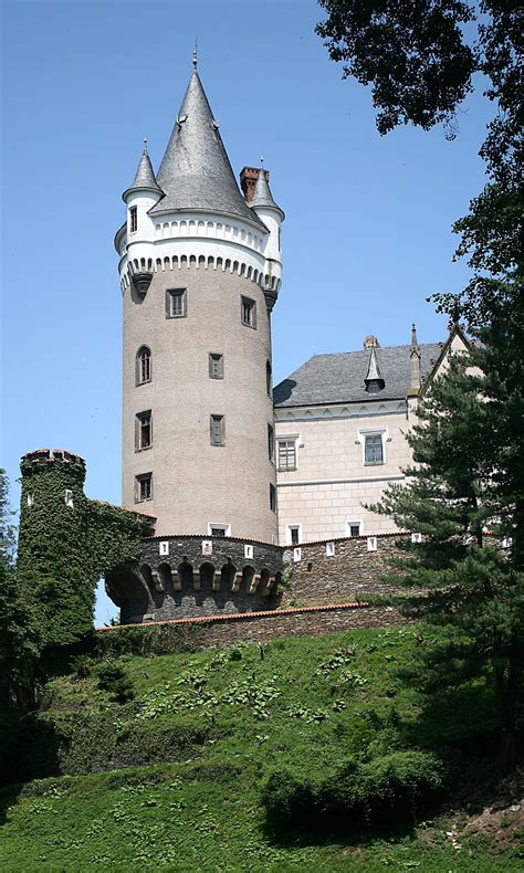 Žleby castle (Central Bohemia), Czechia Beautiful Castles, Beautiful Places, Prague, French ...