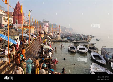 Ghats on the River Ganges, Varanasi (Benares, Uttar Pradesh, India ...