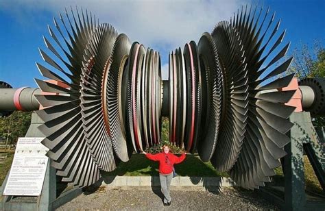 The vanes for a steam turbine. : MachinePorn