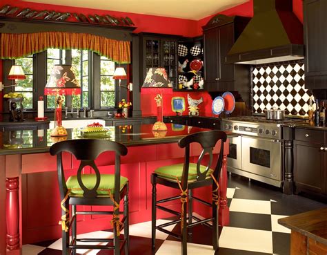 32 Kitchens with Vivid Pops of Red (With images) | Red kitchen decor ...