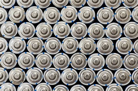 Specifications for an LR41 Battery | Techwalla