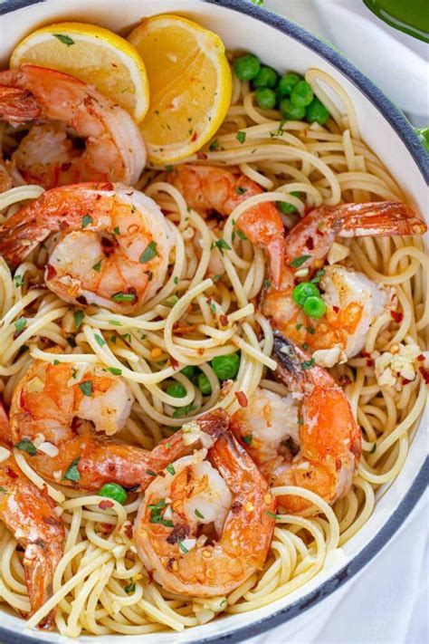 EASY Shrimp Scampi Pasta Recipe (Restaurant Worthy!) - Dinner, then Dessert