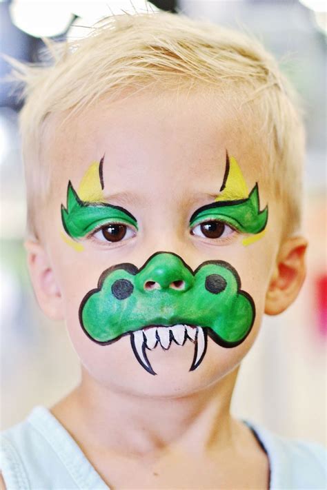 Cute green dragon face painting- Fancy Faces OKC | Kindergesicht schminken, Kinderschminken ...