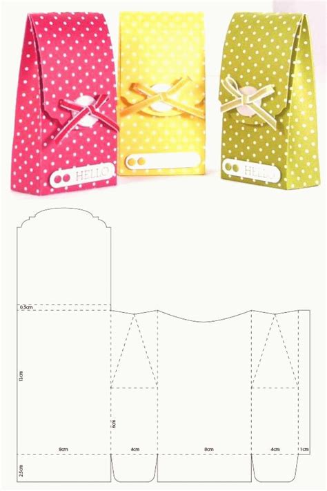 Bolsa para regalo Paper bag with dots Gift bag | Diy gift box, Paper box template, Gift box template