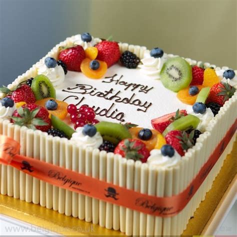 Resultado de imagem para fruit cakes | Torta decorada con frutas, Torta ...