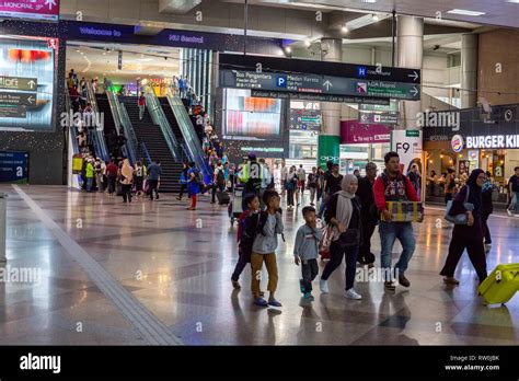 KL Sentral Shopping Mall, Kuala Lumpur, Malaysia Stock Photo - Alamy