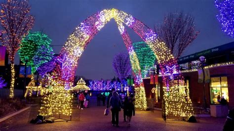 Where to Find The Best Chicago Christmas Lights This Year – Dang Travelers