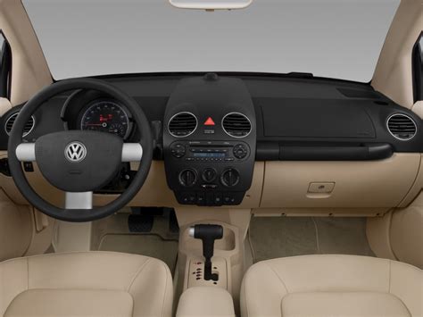 Image: 2008 Volkswagen New Beetle Convertible 2-door Auto S Dashboard, size: 1024 x 768, type ...