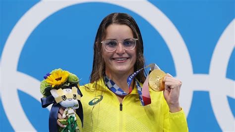 Kaylee McKeown Glasses, Instagram, World Record, Medals, Net Worth - ABTC