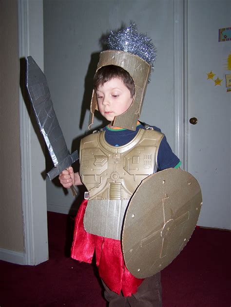 The Cardboard Crafter: Project Ideas: Roman Soldier Costume