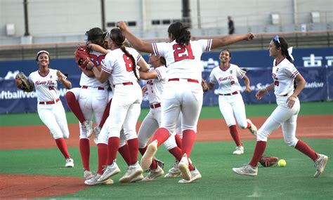 U-15 Women's Softball World Cup - Super Round Final Day: USA and Puerto ...