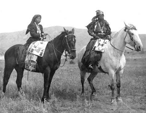 nez perce horse | Nez Perce Nimiipu with horses, Washington, Indian ...