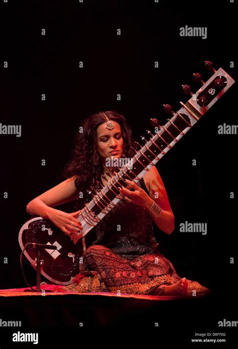 Anoushka Shankar (Best Artist award) plays sitar at the Songlines World ...