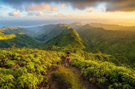 9 Incredible Oahu Hikes for All Skill Levels - Uprooted Traveler