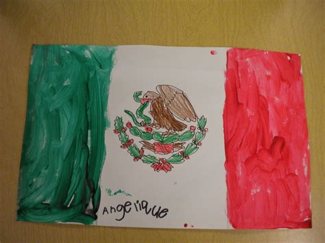 The Mexican Flag. | Learn crafts, Preschool art, School crafts