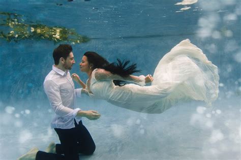 Ethereal Underwater Styled Wedding Shoot | Phoenix Underwater Wedding Photographer - Alyssa ...