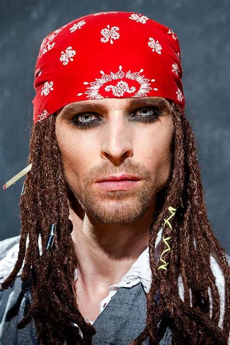 Halloween Makeup Ideas For Men | Black halloween makeup, Pirate makeup, Halloween makeup easy