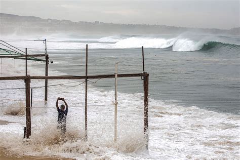 'Erratic' Hurricane Norma on track to hit Mexico's Baja California ...