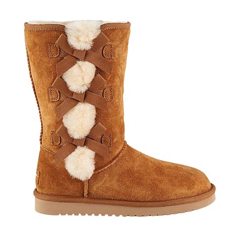 KOOLABURRA by UGG Women's Victoria Winter Boot | Shoe Warehouse