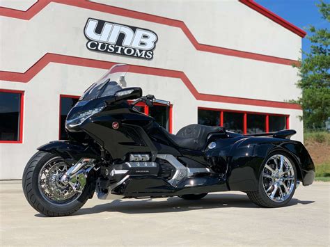 The Automatic Goldwing Convertible Trike. A New Style of Goldwing Trikes. — UNB Customs: Trike ...