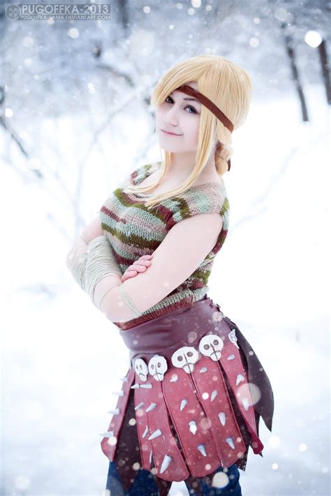 Elarte Cosplay: How to Train Your Dragon - Astrid Cosplay