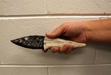 What Is An Obsidian Knife? Complete Guide | Knife Pulse