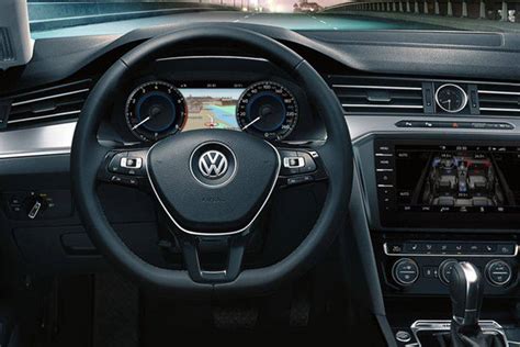 Volkswagen 2022 Passat Interior