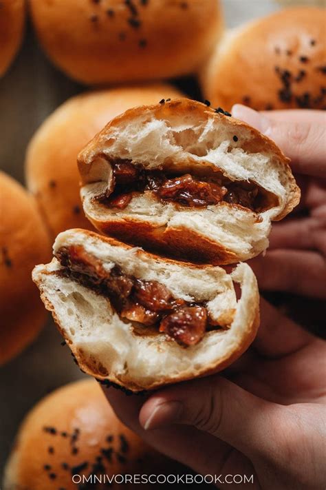 Baked BBQ Pork Buns (Char Siu Bao) - Omnivore's Cookbook