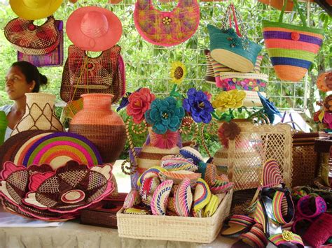 Inspirate con Un toque de creatividad: ARTESANIAS DE COLOMBIA