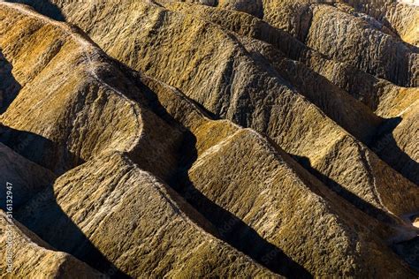 Zabriskie point struktur erosion ภาพถ่ายสต็อก | Adobe Stock