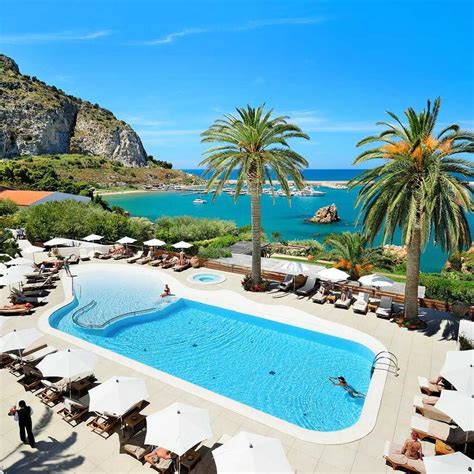 The 18 best luxury hotels in Cefalù – LuxuryHotel.world