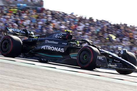 Mercedes drivers avoid more drama to finish F1 season strong | Borneo ...