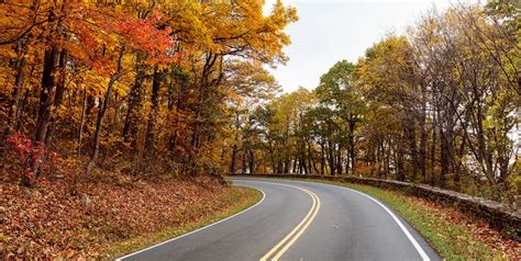 Driving Skyline Drive - Shenandoah National Park (U.S. National Park ...