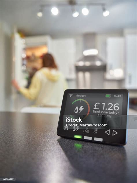 Smart Meter Readings Stock Photo - Download Image Now - Smart Meter, Fuel and Power Generation ...