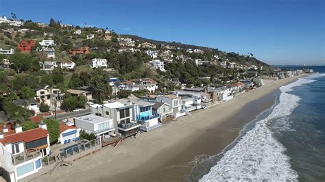 Download Malibu California Houses Wallpaper | Wallpapers.com