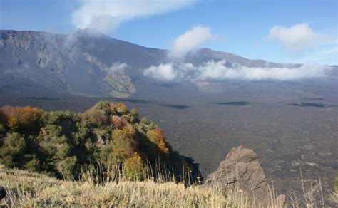 Mount Etna Hike Advanced Tour - Etnaround