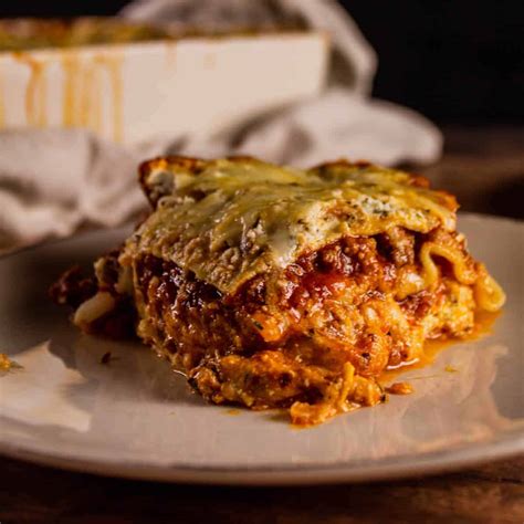 Classic Italian Lasagna with Ricotta Cheese - Saporito Kitchen
