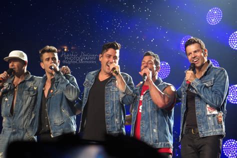 NKOTB 2017 Tour - Lights, Camera, Memories