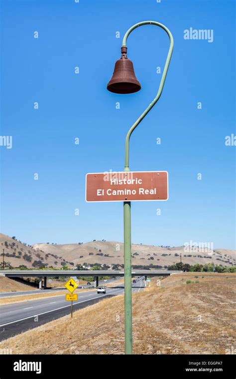 Historic El Camino Real sign and lamppost along U.S. Highway 101 ...