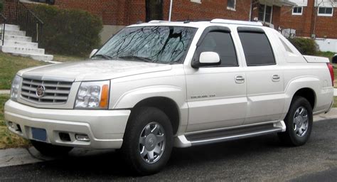 2004 Cadillac Escalade Ext - news, reviews, msrp, ratings with amazing ...