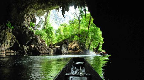 Inside Kong Lor Cave, Laos' real-life ‘Space Mountain’ | Adventure.com