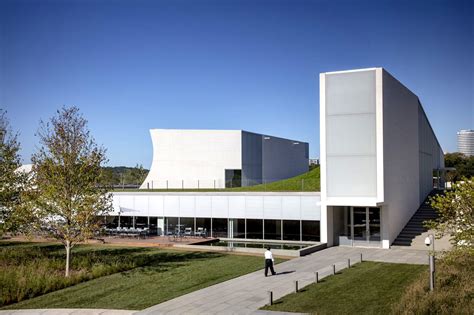 The REACH, John F Kennedy Center for the Performing Arts - Greenroofs.com