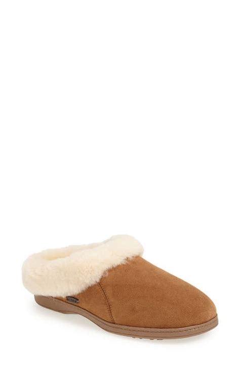 Women's Fuzzy Slippers | Nordstrom