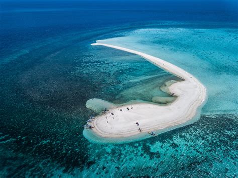 White Island Camiguin: Is This The Whitest Sandbar In The Philippines ...