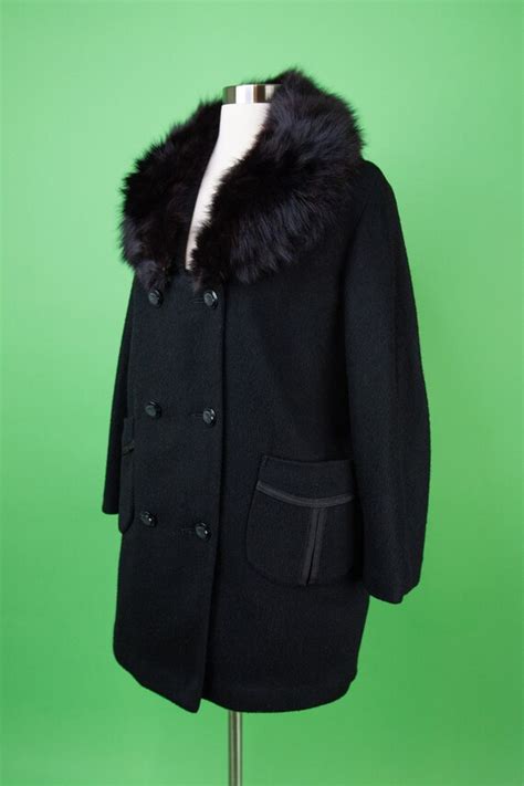 Vintage 1950s 1960s Black Coat Fur Collar Large - Gem