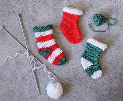 Mini Knit Christmas Stockings | AllFreeKnitting.com