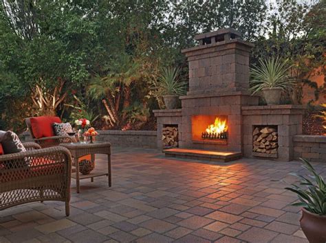 45 Beautiful Outdoor Fireplace Ideas | Install-It-Direct