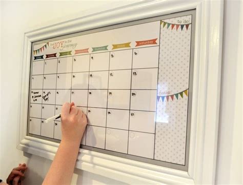 5 Einfache Diy-Kalender Für Zuhause Und Büro | Diy calendar, Wall calendar organizer, Calendar ...